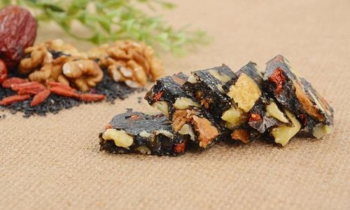 胶囊夏天变软怎么回事-【夏天胶囊粘成一坨还能吃吗】夏天胶囊软了可以吃吗有毒吗 - 夏天胶囊软了可以吃吗网